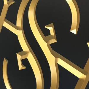 gold_letters_carved_1